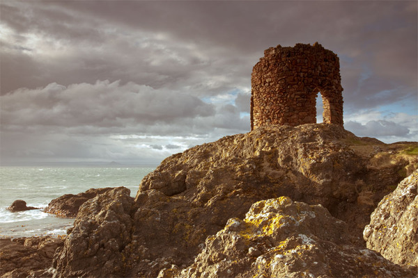 Digital Lanscape Photography Course showing Ladies Tower in  
Fife